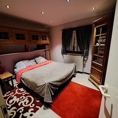 Spacious Nisramont Chalet La-Roche-en-Ardenne